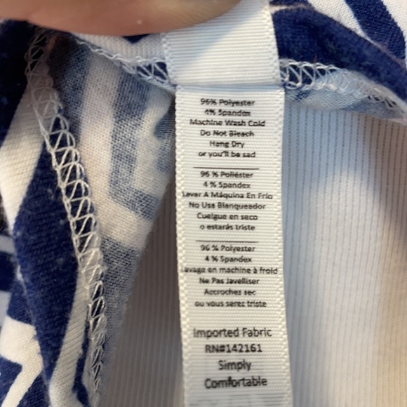 Lularoe perfect tee - Picture 5 of 6